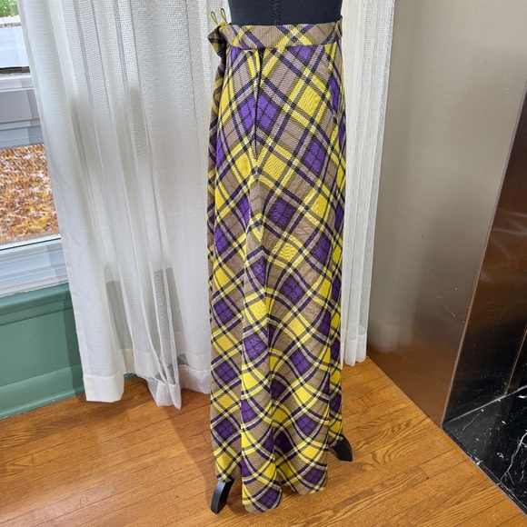 Vintage 70s maxi skirt, purple, yellow plaid, A-line with slight flare, 6 (S/M) - Picture 3 of 7